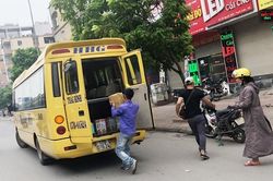 Phòng CSGT Hà Nội trả lời vụ 'Xe khách có dấu hiệu côn đồ'