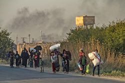 Bộ trưởng Quốc phòng Nga, Mỹ điện đàm về tình hình Syria