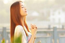 3 cách hành xử của phụ nữ khiến đàn ông yêu chiều cả đời