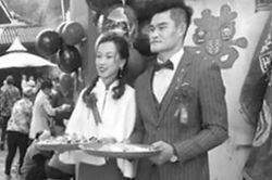 Chuẩn bị cưới vợ thì nghe tin có bé gái sắp chết đuối, chú rể không chút do dự nhảy xuống sông cứu