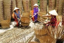 Còn nhiều bất cập trong phát huy nghệ thuật thủ công truyền thống