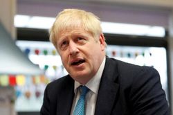 Đạt được thỏa thuận Brexit với EU, Thủ tướng Anh đối mặt với thách thức tại Quốc hội