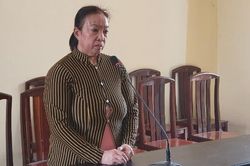 Cho khách uống nước lông chó và quan tài để 'giải bùa yêu', 'bà thầy' lĩnh án