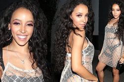 Nữ ca sĩ Tinashe mặc xuyên thấu lộ nội y gây 'nhức mắt'