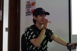 Sinh viên ĐH FPT cover hit 'Cưới nhau đi' ngọt không kém bản gốc