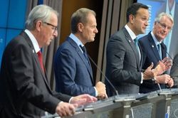 Hội nghị thượng đỉnh EU thông qua thỏa thuận Brexit