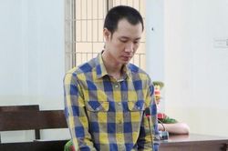 Cháu đâm cậu tử vong vì chửi thề trong lúc uống rượu