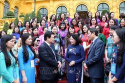 Phó Chủ tịch nước Đặng Thị Ngọc Thịnh gặp mặt cán bộ quản lý, nhà khoa học nữ ngành giáo dục