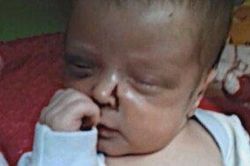 Mẹ bạo hành dã man con 1 tháng tuổi rồi bỏ mặc để làm điều khó tha thứ