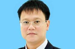 Ông Phùng Xuân Nhạ là trưởng ban lễ tang Thứ trưởng GD&ĐT Lê Hải An