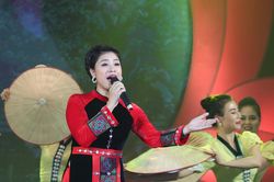 Chương trình nghệ thuật 'Huyền thoại Mẹ': Những bài ca đi cùng năm tháng