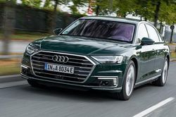 Audi A8L hybrid tiết kiệm xăng gần 3 tỷ sắp về Việt Nam