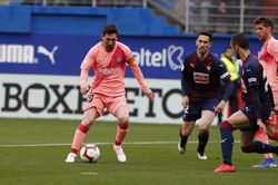Eibar vs Barca: Bữa tiệc tấn công