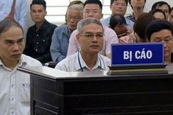 Thu 'phế' nhà thầu, lập 'quỹ đen', nhóm cựu lãnh đạo Cục Đường thủy nội địa hầu tòa