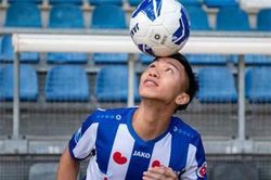 Văn Hậu có cơ hội lớn ra sân thi đấu cho Heerenveen
