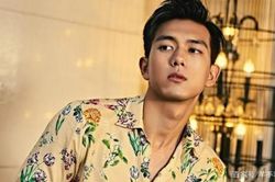 Lý Hiện tức giận khi bình luận về fan cuồng bám đuôi chụp ảnh: Một mạch chạy theo xe có gọi là ngẫu nhiên?