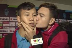 'Thuyền' Văn Lâm - Quế Ngọc Hải được đẩy cả trên sóng truyền hình