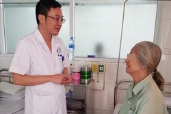 Không điều trị ung thư nội mạc tử cung, cụ bà nguy kịch