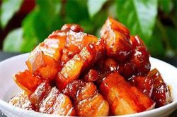 Thịt om bia mềm ngon, thơm nức ăn với cơm bao nhiêu cũng hết
