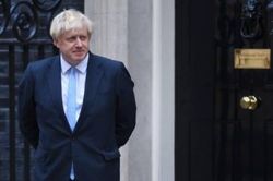 Thế giới Thế giới Kế hoạch Brexit của Thủ tướng Boris Johnson khiến nền kinh tế Anh tổn thất nặng nề