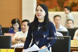 Bà Nguyễn Thị Kim Tiến gửi 'tâm tư' gì tới tân Bộ trưởng Bộ Y tế?