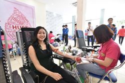 Top 20 Hoa hậu Miss World Vietnam tham gia hiến máu nhân đạo