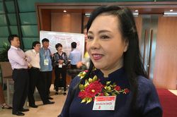 Bộ trưởng Nguyễn Thị Kim Tiến: 'Có vấn đề mình cũng bị thị phi'