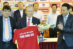 'Chốt' tương lai của HLV Park Hang Seo trong tháng 11