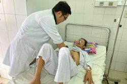 30 phút cứu sống bệnh nhân xuất huyết nội nguy kịch, không cần phẫu thuật
