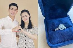 Hotgirl Quỳnh Anh khoe nhẫn kim cương 'siêu khủng', hứa hẹn sẽ sớm về chung một nhà với Duy Mạnh?
