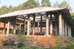 Tạm đình chỉ phó giám đốc sở do sai phạm trong dự án tu bổ miếu thờ