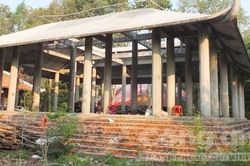 Đình chỉ chức vụ phó giám đốc sở, bắt giam giám đốc công ty