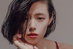 Nữ nha sĩ xinh đẹp Nhật Bản được mời làm người mẫu