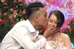 Cô gái nhiệt tình hát rap trên truyền hình để được hẹn hò