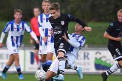 Tuần tới, Văn Hậu sẽ được đá cho đội 1 Heerenveen