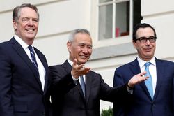 Trung Quốc ủ mưu 'chiến lâu dài' với ông Trump