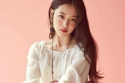 Con gái vừa chết 1 tuần, cha mẹ Sulli đã tranh giành gia sản
