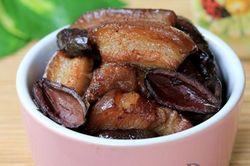 Cách làm thịt kho trám đậm đà, dân dã