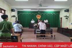 'Lão bà bà' 75 tuổi từ Hà Nam vào Hà Tĩnh 'hành nghề' móc túi