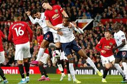 Partizan vs MU (23h55 ngày 24/10, trực tiếp K+PM): Quỷ đỏ sẽ tiếp tục đá ba hậu vệ?
