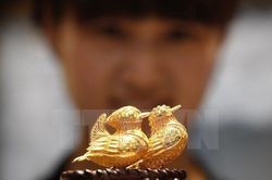 Giá vàng giảm trên thị trường châu Á