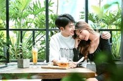 Nữ chính 'Lật mặt 4' e ấp bên bạn diễn hot boy