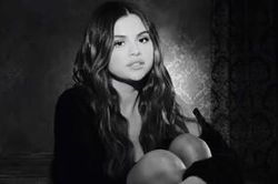 Vừa comeback đã bị anti-fan ném đá, Selena Gomez đáp trả mạnh mẽ thế này đây