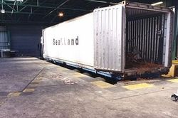 Những cái chết oan nghiệt trong container trên đường tìm 'Miền đất hứa'