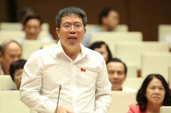 Có nên truất lương hưu vĩnh viễn cán bộ vi phạm đã nghỉ hưu?