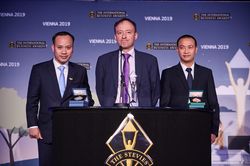 Stevie Awards 2019 tiếp tục vinh danh Tập đoàn TH giải Vàng sản phẩm của năm