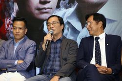 NSND Khải Hưng nguy cơ hỏng 1 bên mắt sau làm phim 'Sinh tử'