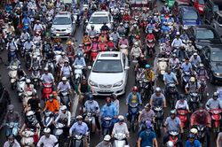Hà Nội sẽ cấm xe máy, thu phí ô tô nội đô năm 2030