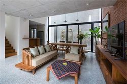 Nhà 'tý hon' trong hẻm hướng nào cũng thông thoáng đẹp bất ngờ