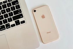 Apple sắp ra mắt iPhone quan trọng nhất nhưng người Việt không cần